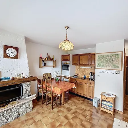 Cosy Aux Pieds Des Pistes Avec Parking A - Fr-1-560-137 Apartment *